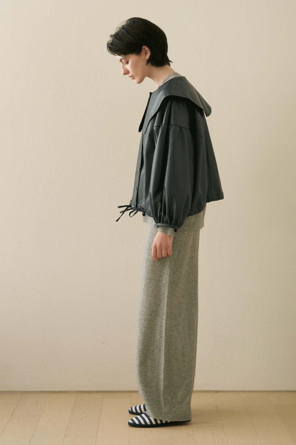 [Grey]Wide knit pants