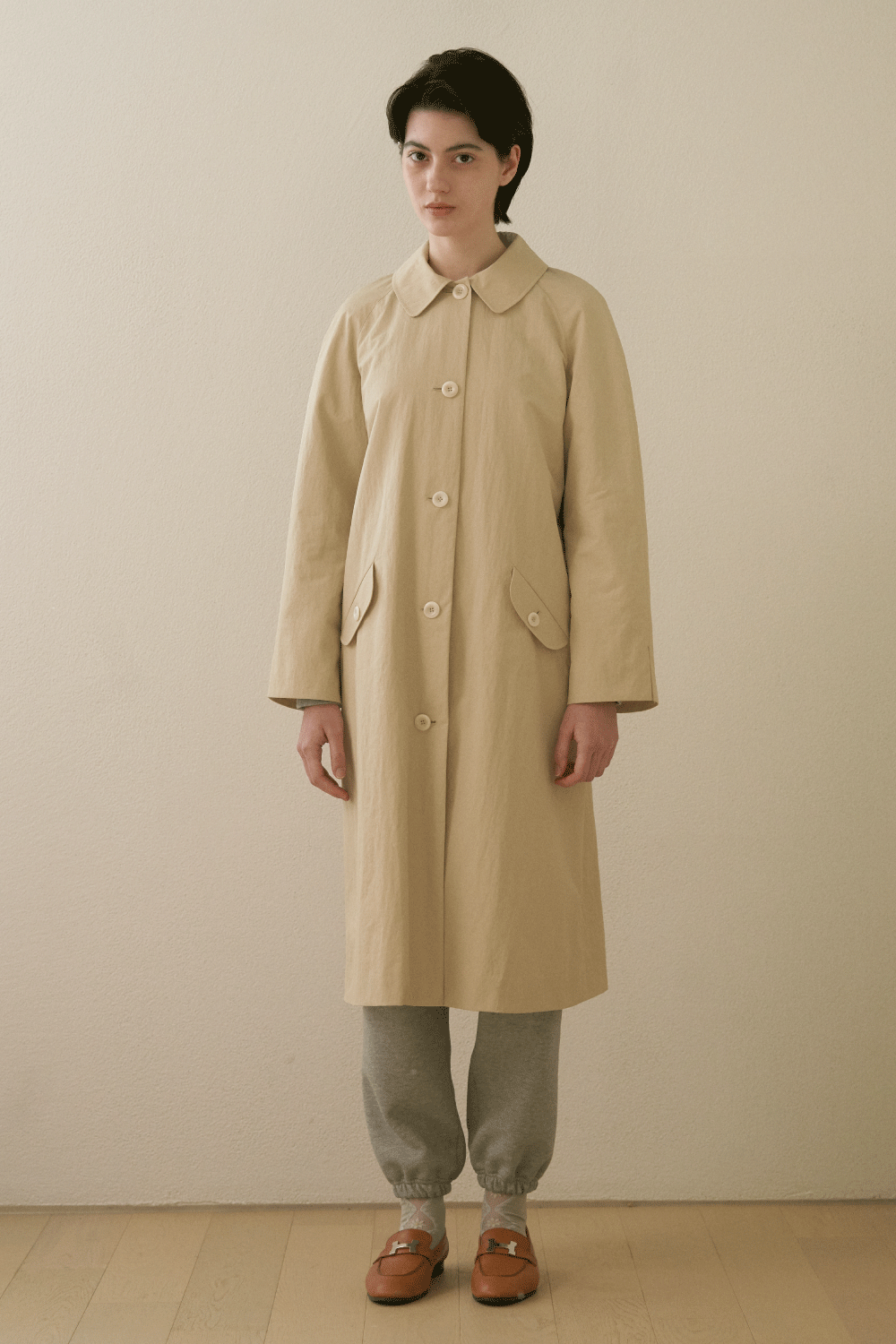 [Peanut butter] Half-moon trench coat